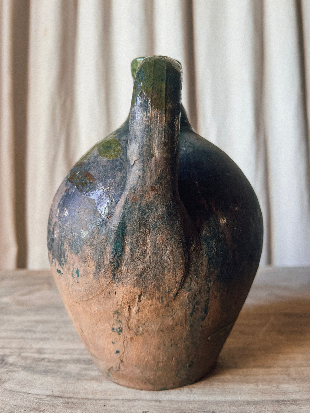 Green-Glazed Terracotta Oil Jug / Cruche