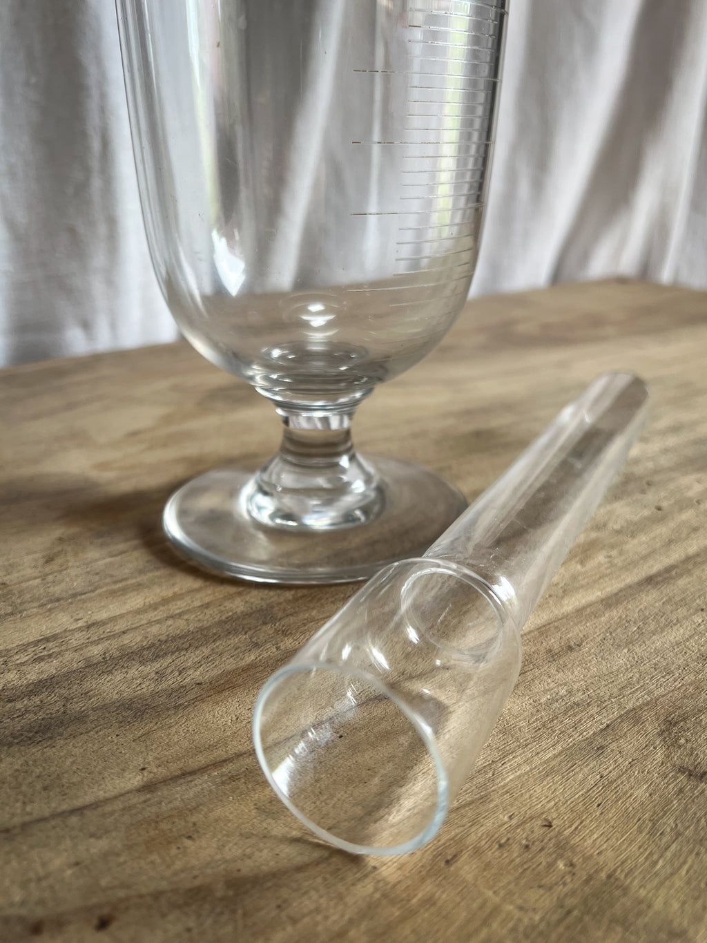 Apothecary Glass Measuring Vessel