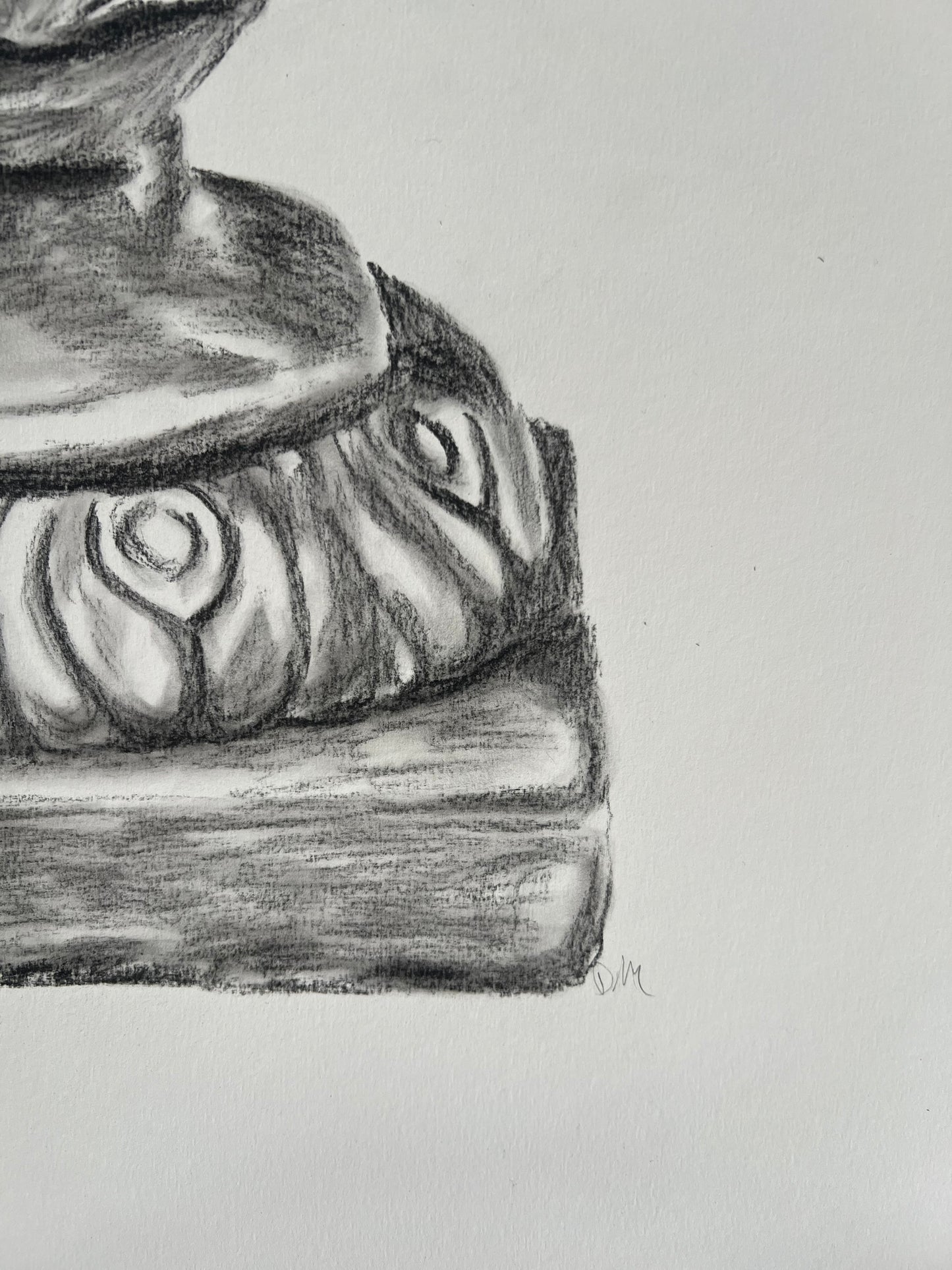Stone Scallop French Jardiniere | Charcoal