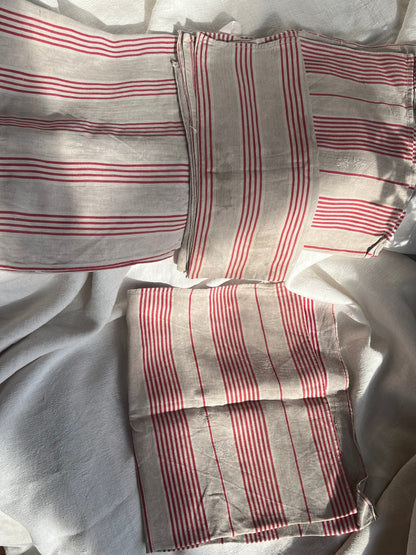 Set of Four Pin-stripe Linen Cloth