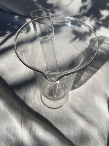 Apothecary Glass Measuring Vessel