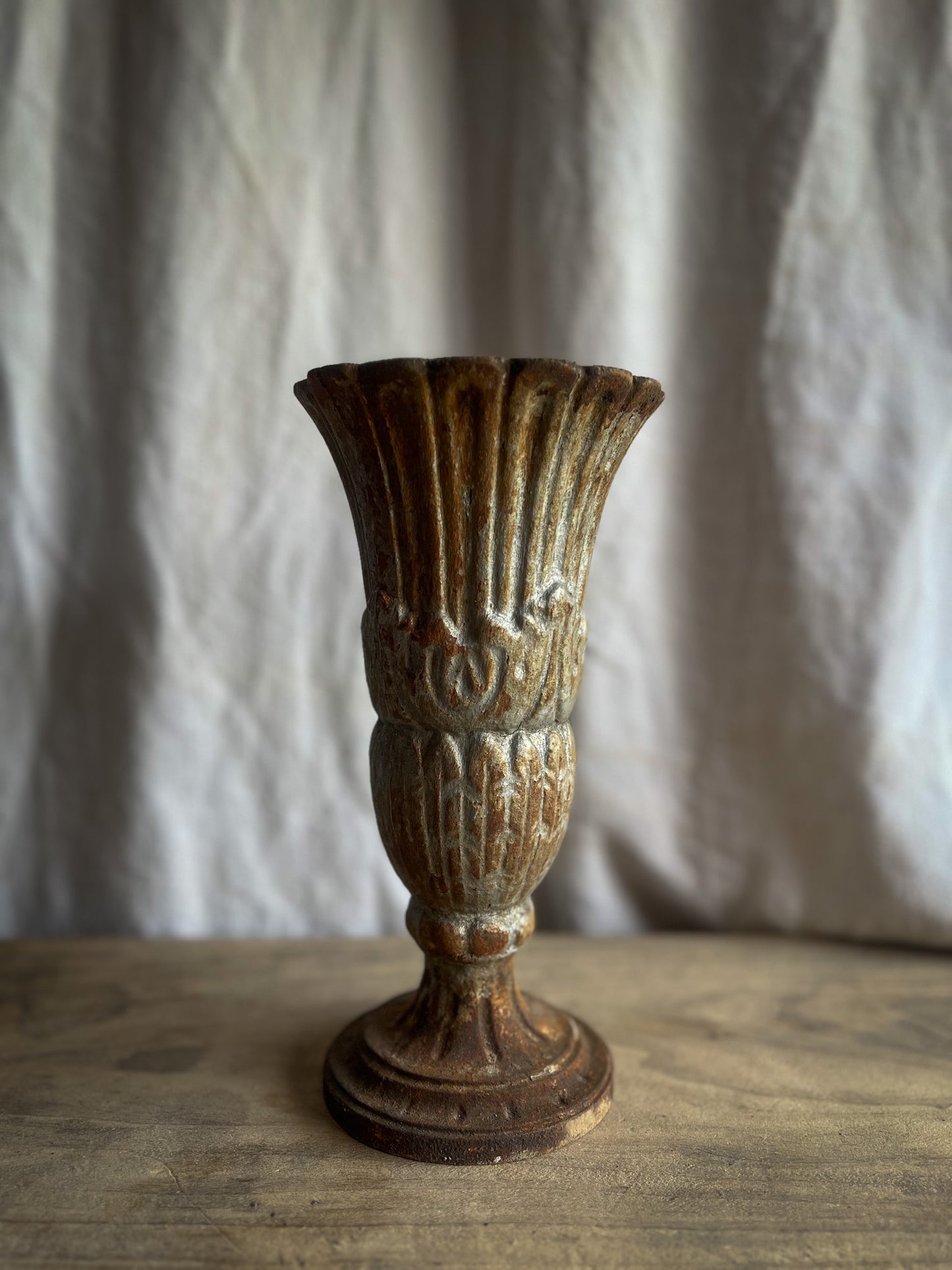 19th Century Neoclassical Fonte Cemetery Urn