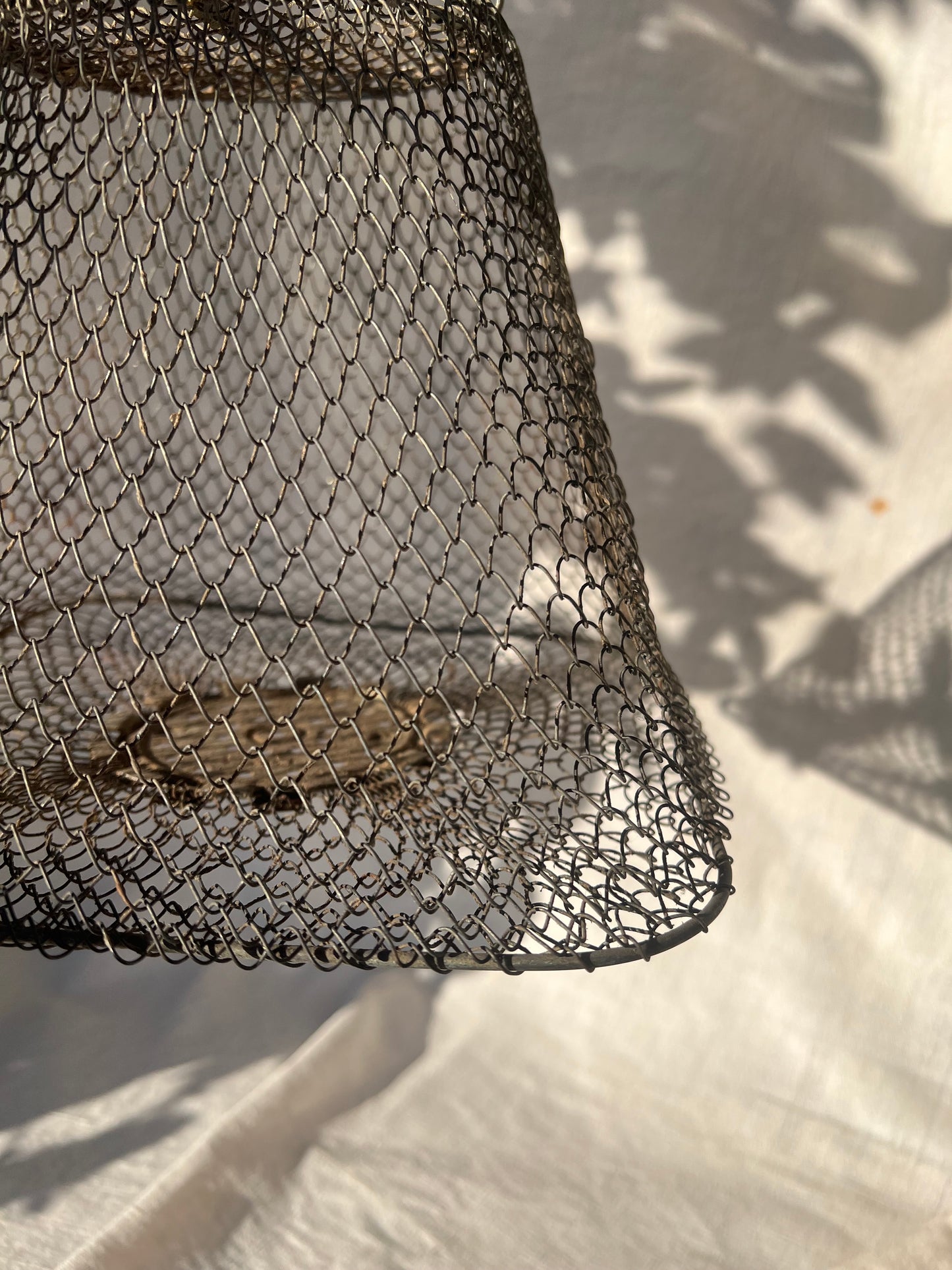 French Wire Mesh Fishing Basket